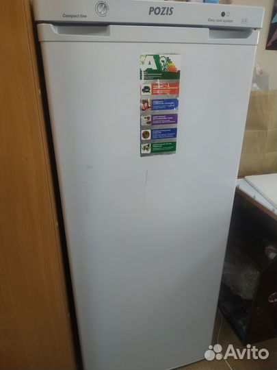 Холодильник бу pozis