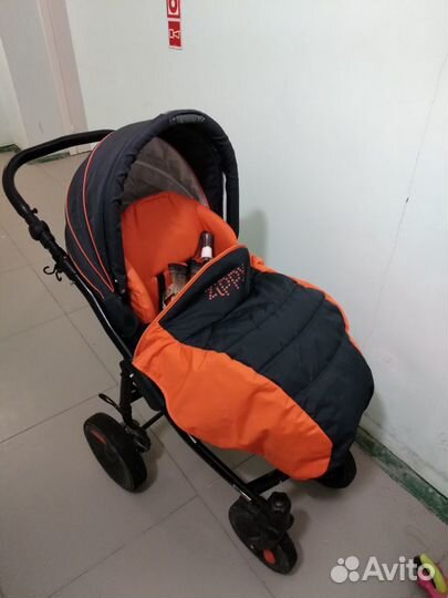 Коляска Zippy 2 в 1