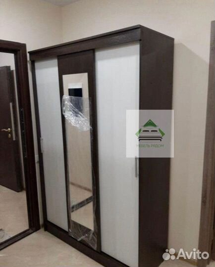 Шкаф новый