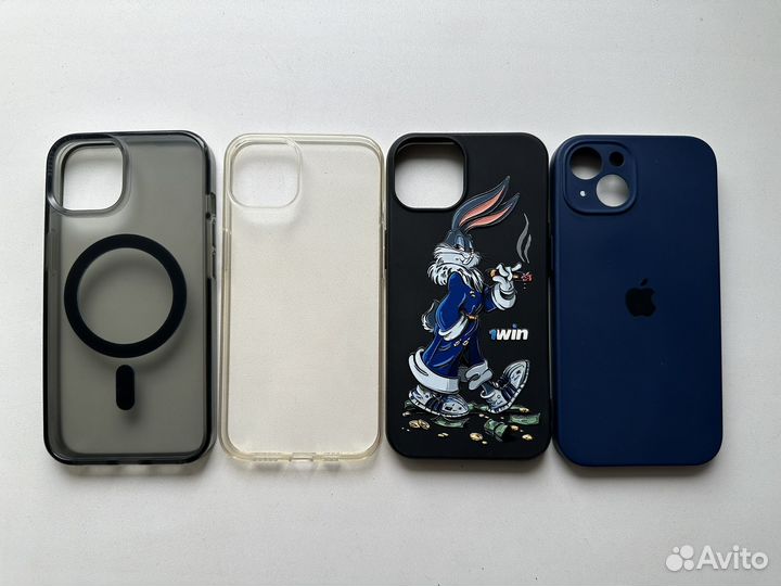 Чехлы для iPhone 13