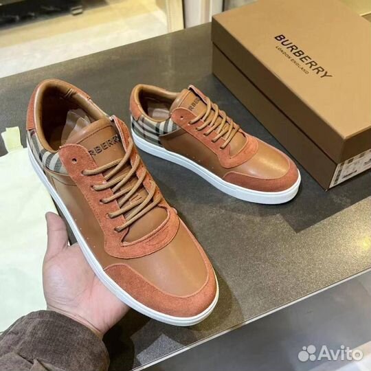 Кроссовки Burberry