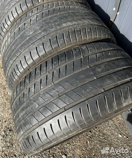 Bridgestone Alenza 001 275/45 R20 и 305/40 R20