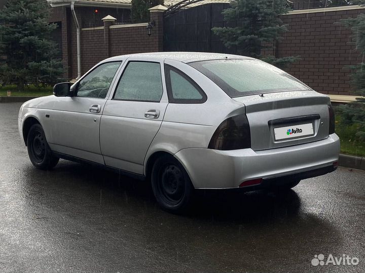 LADA Priora 1.6 МТ, 2011, 180 000 км