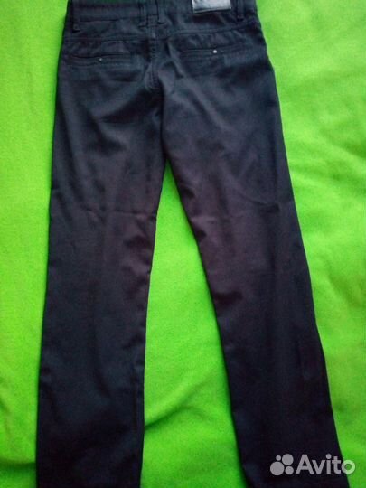 Школьные брюки 30 размер