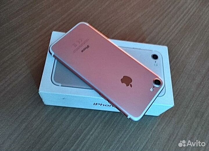 iPhone 7, 32 ГБ