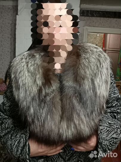 Пальто женское зимнее с воротником