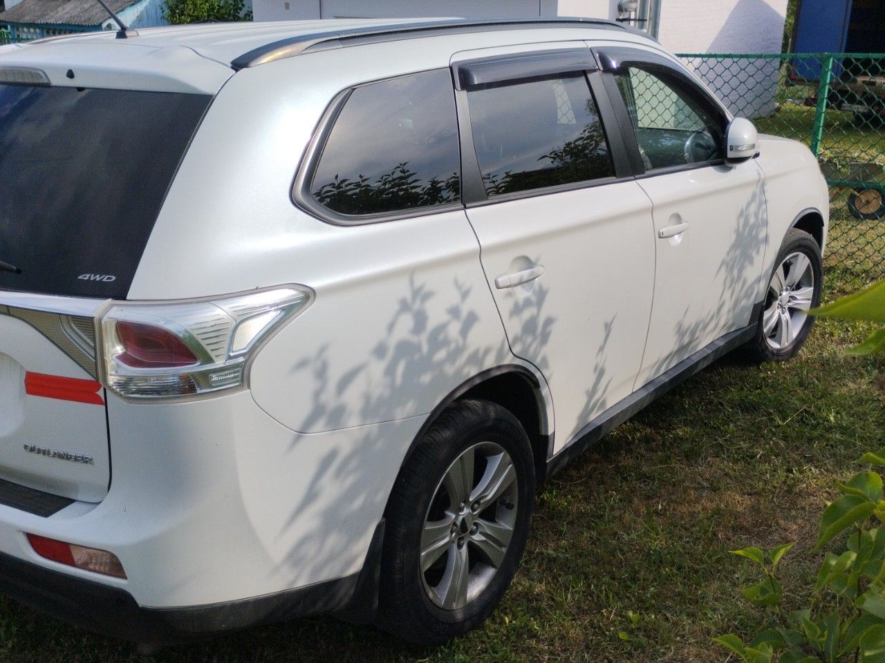 Mitsubishi Outlander: фото владельца