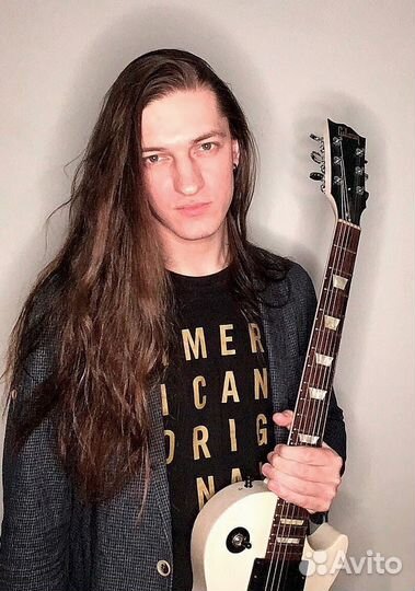 Уроки игры на электрогитаре