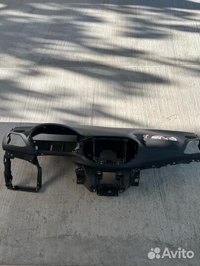 Торпедо Лада Веста