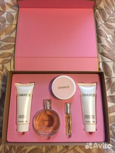 Набор женской косметики Chance