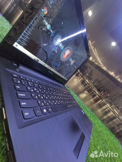 Отличный ноутбук Lenovo на ssd