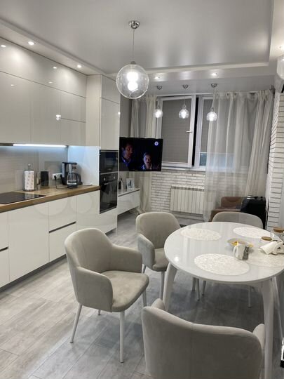 2-к. квартира, 66,2 м², 9/27 эт.