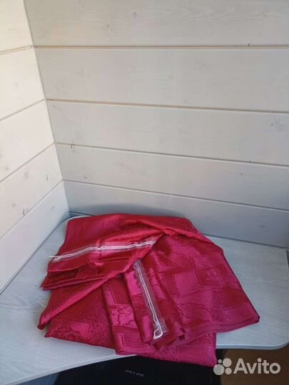 Шторы 2 комплекта +подушки