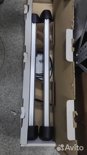 Комплект поперечных рейлингов для VW Golf 5M007115