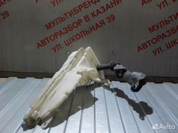 Бачок омывателя стеклоочистителя Ауди A6 C6