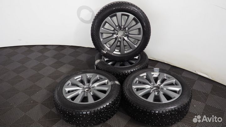 Комплект колес Nokian Hakka 9 SUV 235/55 R19 4 шт