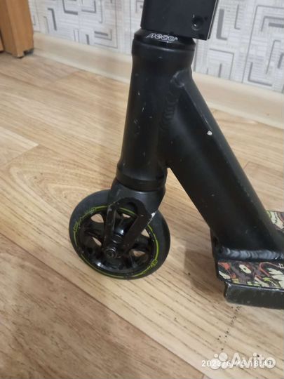 Трюковой самокат Tech Team Voodoo