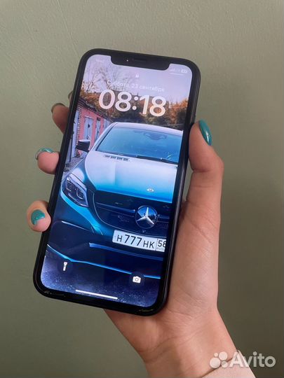 Телефон iPhone xr