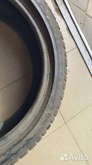 Pirelli Winter Sottozero 3 245/40 R19 98V
