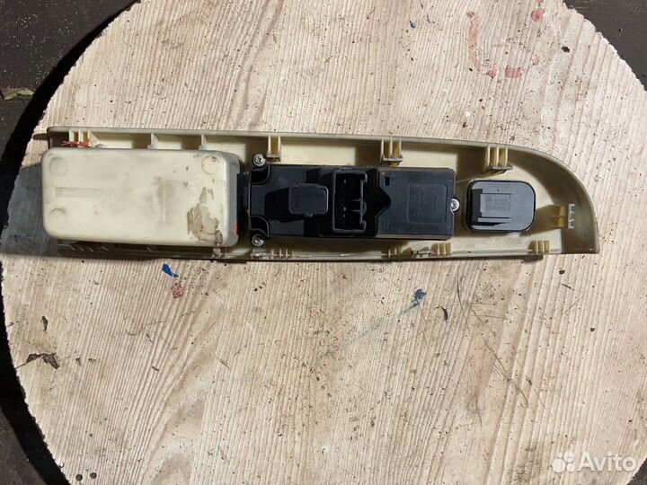 Блок управления стеклоподъемниками lifan breeze