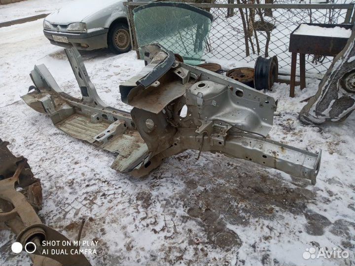 Лонжерон четверть с порогом левый Ford Focus 1