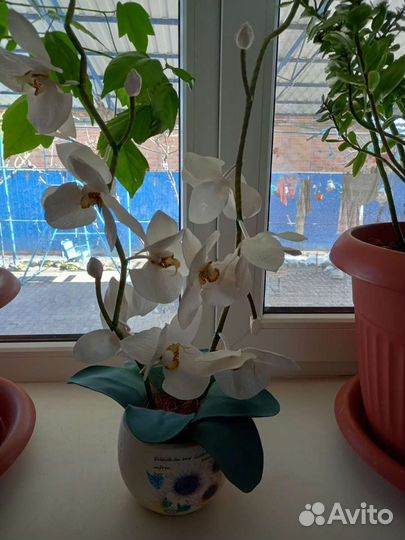 Орхидея ручной работы