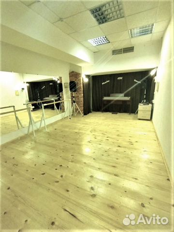 Танцевальный зал в аренду с музыкальным оборудован