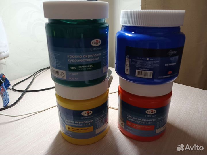 Акриловые краски художественные