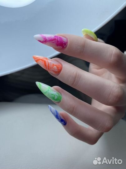 Маникюр педикюр