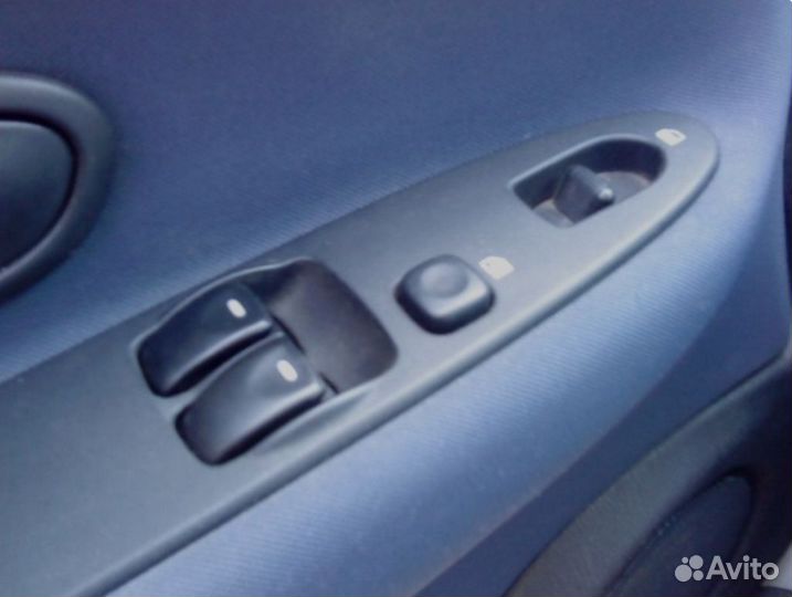 Блок стеклоподъемников Mitsubishi carisma SpaceSta