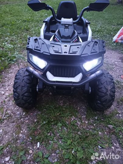 Детский электро квадроцикл бу