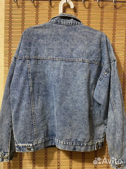 Джинсовая куртка