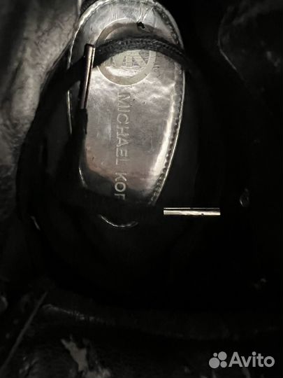 Кроссовки сникерсы 36