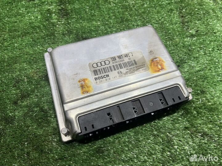 Блоу управления двигателем AKN 2.5 TDI