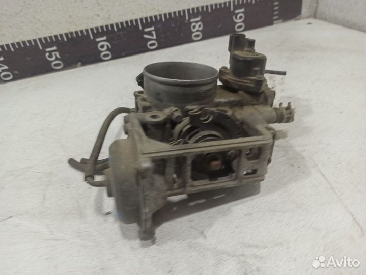 Дроссельная заслонка MN122179