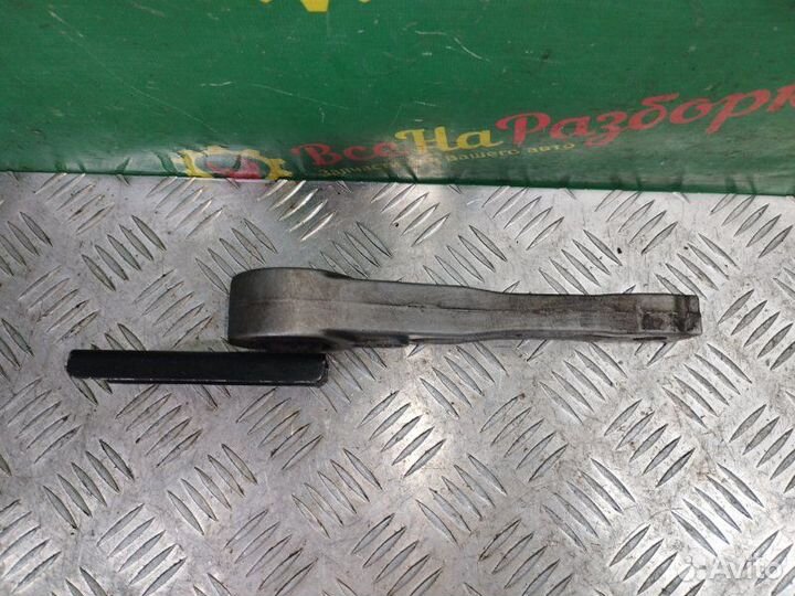 Подушка двигателя задняя Volkswagen Tiguan