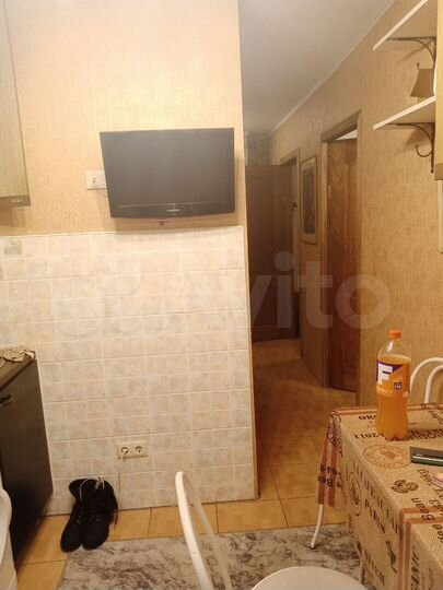 Комната 37 м² в 2-к., 3/13 эт.