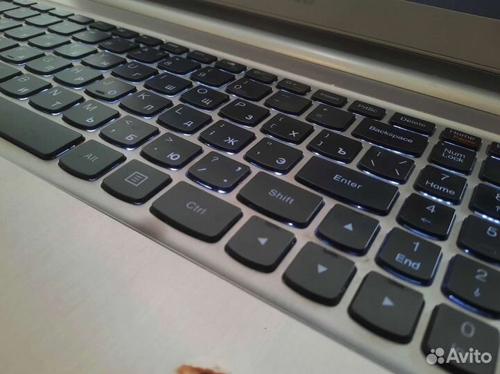 Мегамощный i7/Озу16гб/2Видео/SSD+HDD свет клав