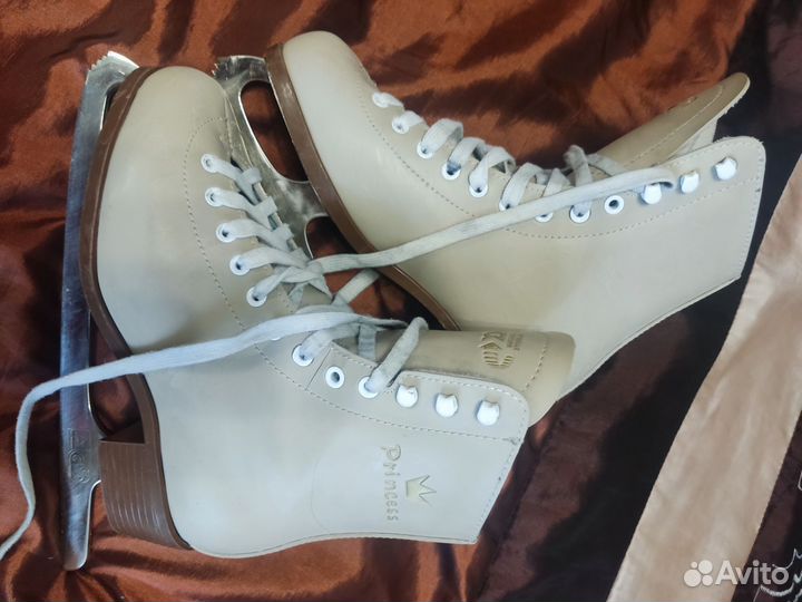 Коньки для девочки 35 размер