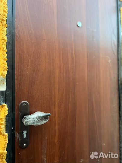 Дверь входная