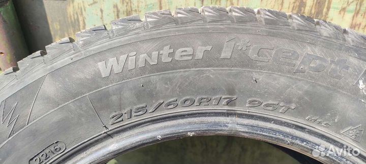 Hankook Winter I'Cept Evo 215/60 R17