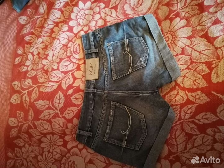 Джинсовые шорты