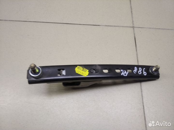 Механизм регулировки ремня безопасности Almera N16