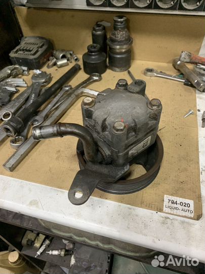 Насос гидроусилителя руля, Infiniti G35