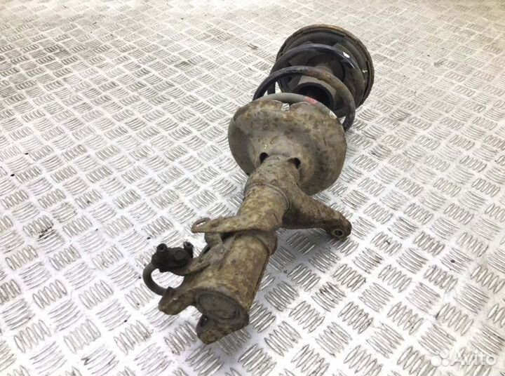 Стойка передняя правая Honda Cr-V 2.0 I 2003