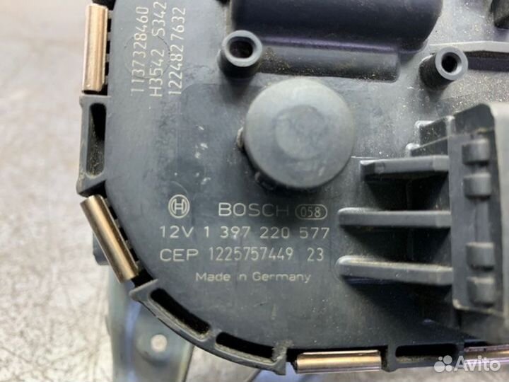 Трапеция дворников с двигателем Peugeot 3008