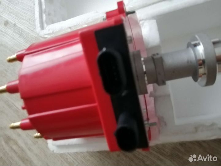 Распределитель зажигания(трамблер) в сборе 052106