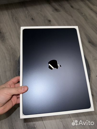 Macbook Air 13 M2 512gb новый