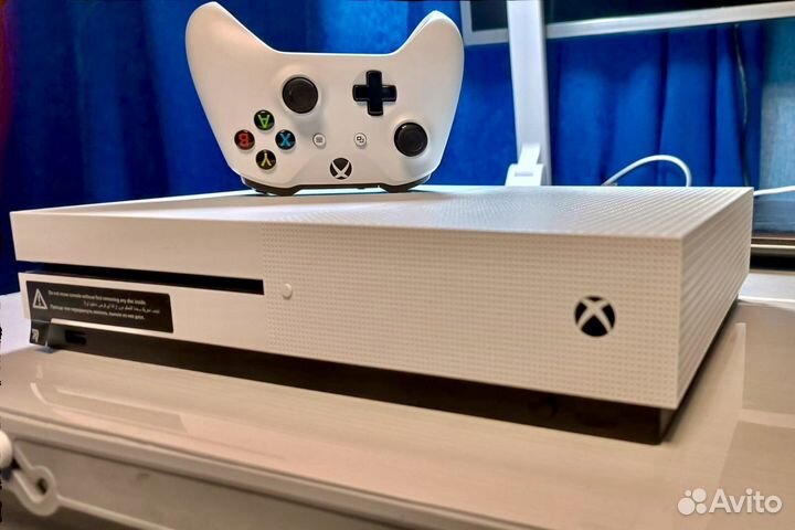 Приставка xbox one s
