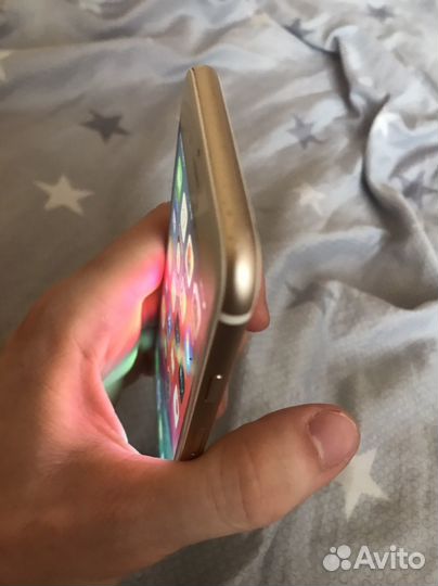 Телефон iPhone 6 16